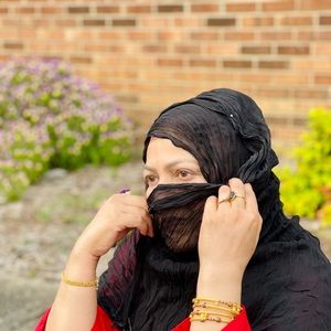 Meet your Posher, Zubaida